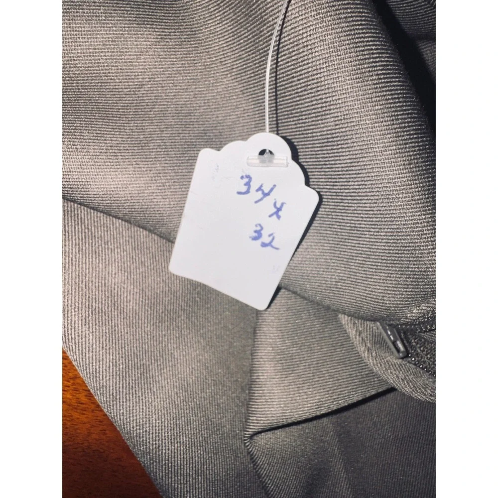 Van Heusen Traveler Dress Pants Mens 34x32 Taupe Grey Excellent Straight Leg